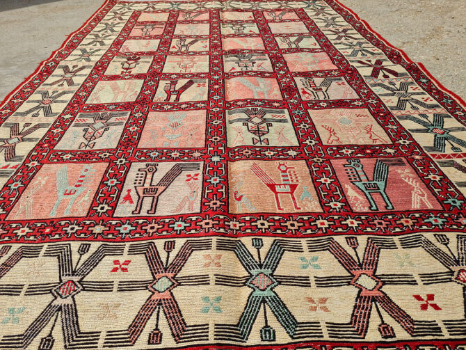 Fine Quality Hand Knotted Veg Dyed Soumak Pictorial silk Kilim Area Rug 6 x 4 Ft (914 KHI) - Image 3