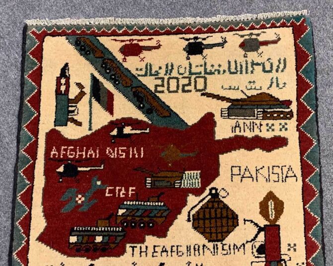 Hand Knotted Afghan War Tank A K 47 Balouch Pictorial Wall Hanging Wool Area Rug 2 x 2 Ft (5781 HM) - Image 4