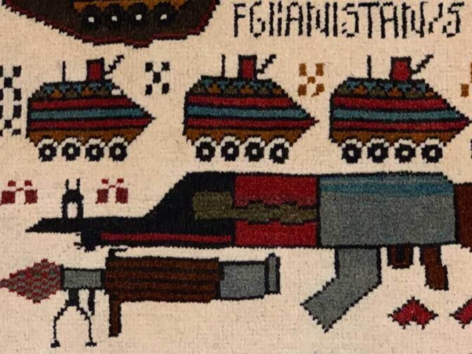 Hand Knotted Afghan War Tank A K 47 Balouch Pictorial Wall Hanging Wool Area Rug 2 x 2 Ft (5842 HM) - Image 5