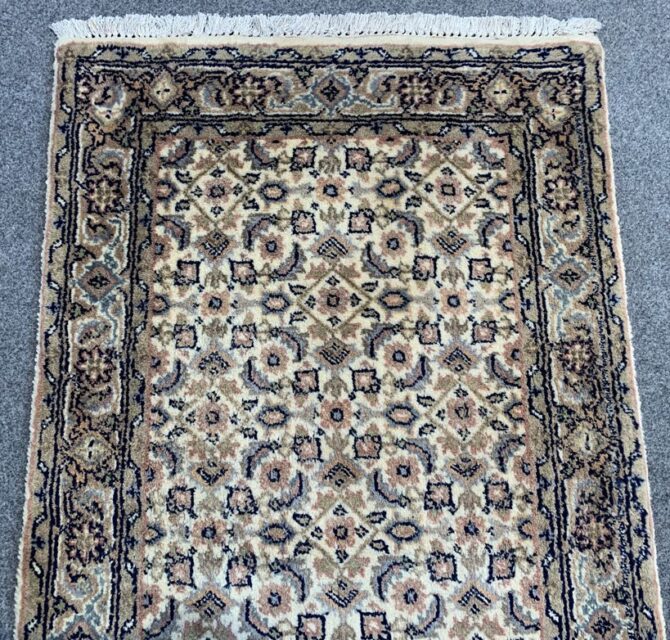 Authentic Hand Knotted Vintage Indo Wool Area Rug 3.0 x 2.0 Ft (220 Ger) - Image 5