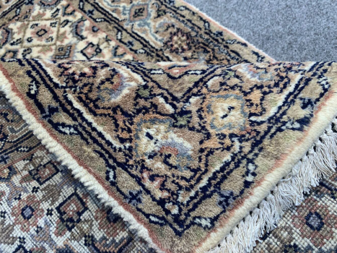 Authentic Hand Knotted Vintage Indo Wool Area Rug 3.0 x 2.0 Ft (220 Ger) - Image 8
