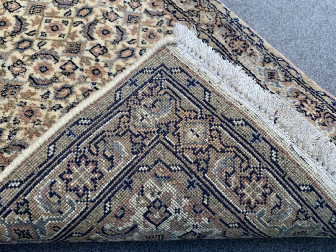Authentic Hand Knotted Vintage Indo Wool Area Rug 3.0 x 2.0 Ft (220 Ger) - Image 9