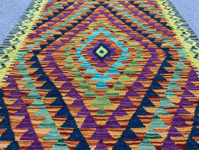 New Afghan Chobi Hand Woven Veg Dyed Wool Kilim Area Rug 4.1 x 3.0 Ft (1771 HM) - Image 3