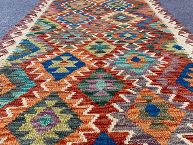 New Afghan Chobi Hand Woven Veg Dyed Wool Kilim Area Rug 4.10 x 3.3 Ft (1787 HM) - Image 3