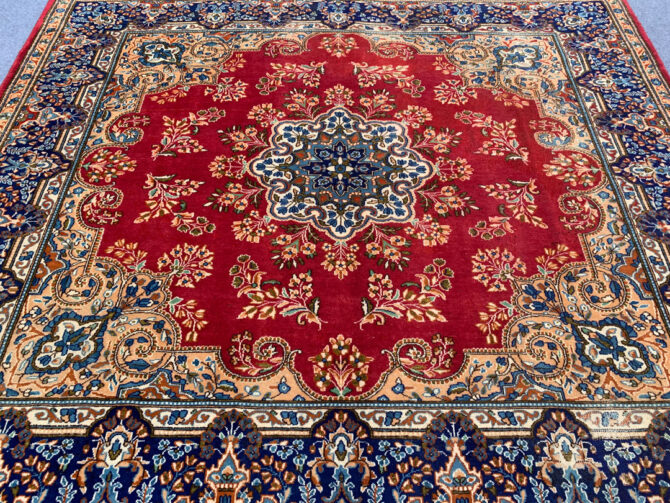 Authentic Hand Knotted Vintage Qirmoun Wool Area Rug 7.5 X 6.8 Ft - Image 4