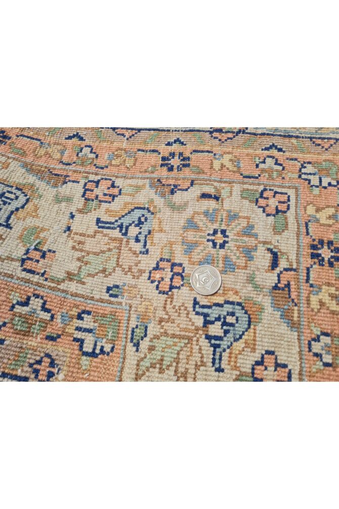 Authentic Hand Knotted Vintage Saroukh Wool Area Rug 9.9 x 6.4 Ft (102 Ger-4) - Image 12