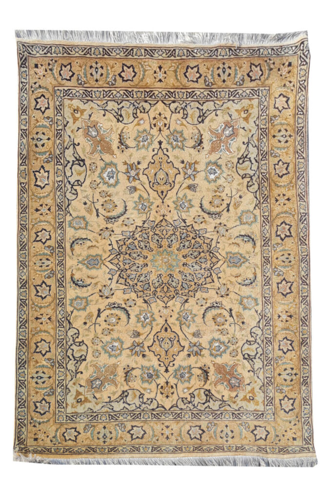 Authentic Hand Knotted Vintage Tabreez Wool Area Rug 4.9 x 3.4 Ft (1756 Ger-4)