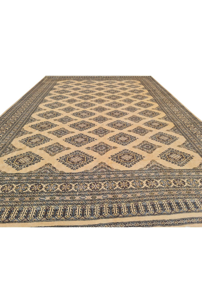 Authentic Hand Knotted Vintage Pakistani Bokhara Jhaldar Wool Area Rug 9.10 x 6.9 Ft - Image 5