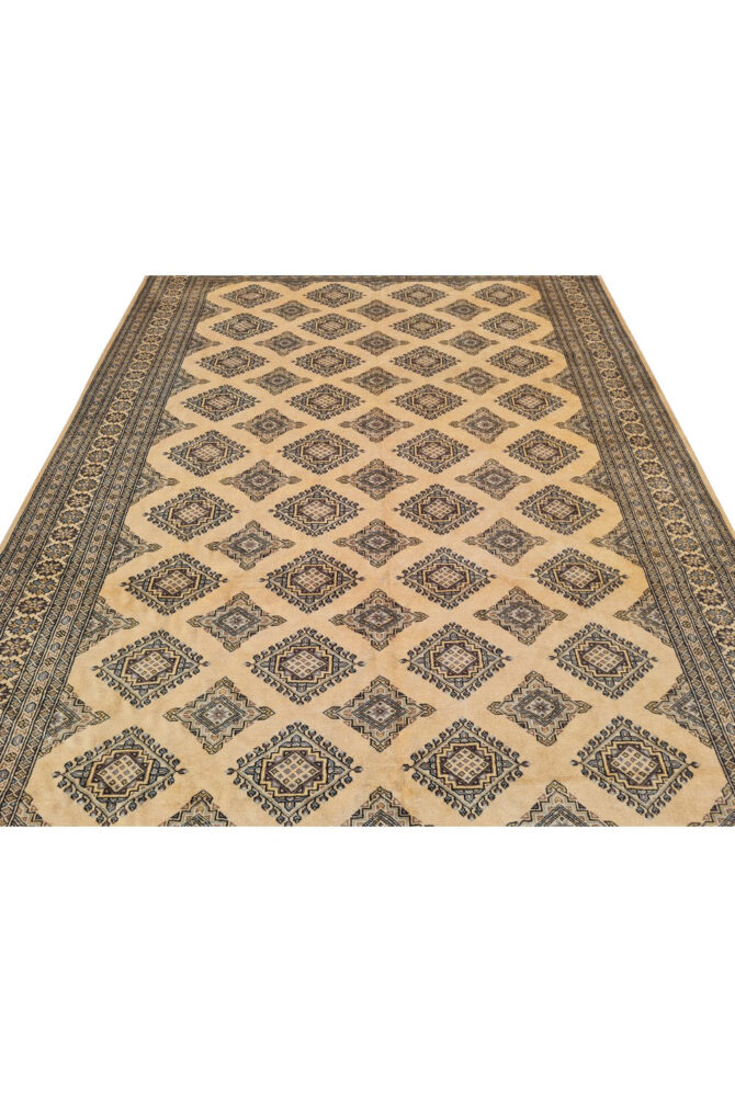Authentic Hand Knotted Vintage Pakistani Bokhara Jhaldar Wool Area Rug 9.10 x 6.9 Ft - Image 6