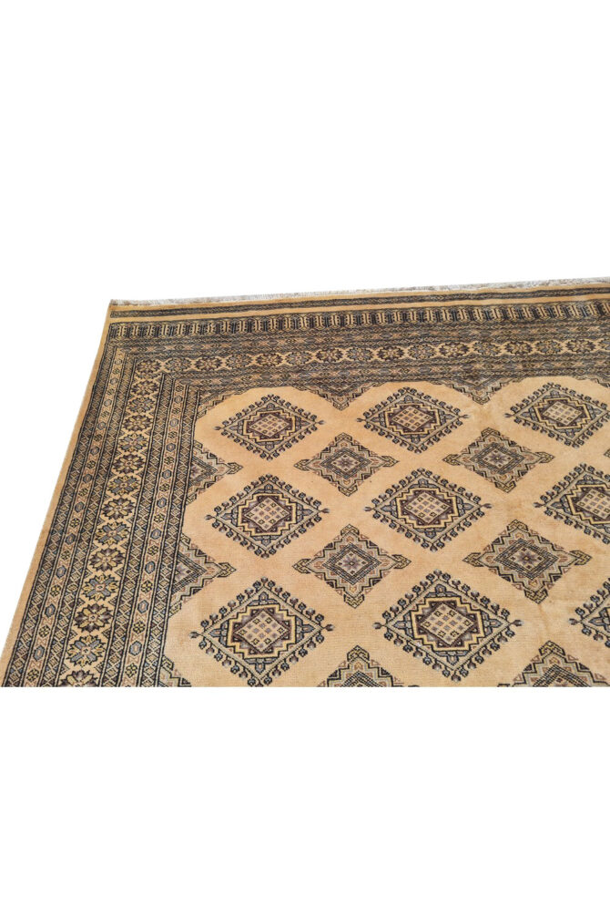 Authentic Hand Knotted Vintage Pakistani Bokhara Jhaldar Wool Area Rug 9.10 x 6.9 Ft - Image 7