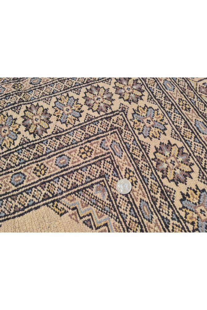 Authentic Hand Knotted Vintage Pakistani Bokhara Jhaldar Wool Area Rug 9.10 x 6.9 Ft - Image 10