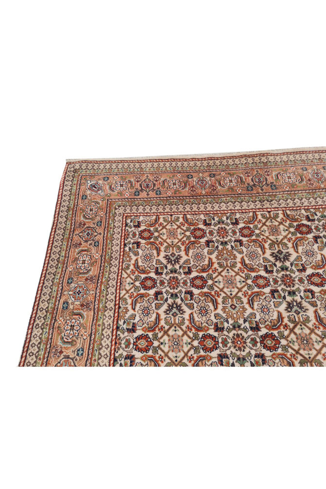 Authentic Hand Knotted Vintage Indo Wool Area Rug 8.2 x 6.2 Ft (1481 Ger-4) - Image 7