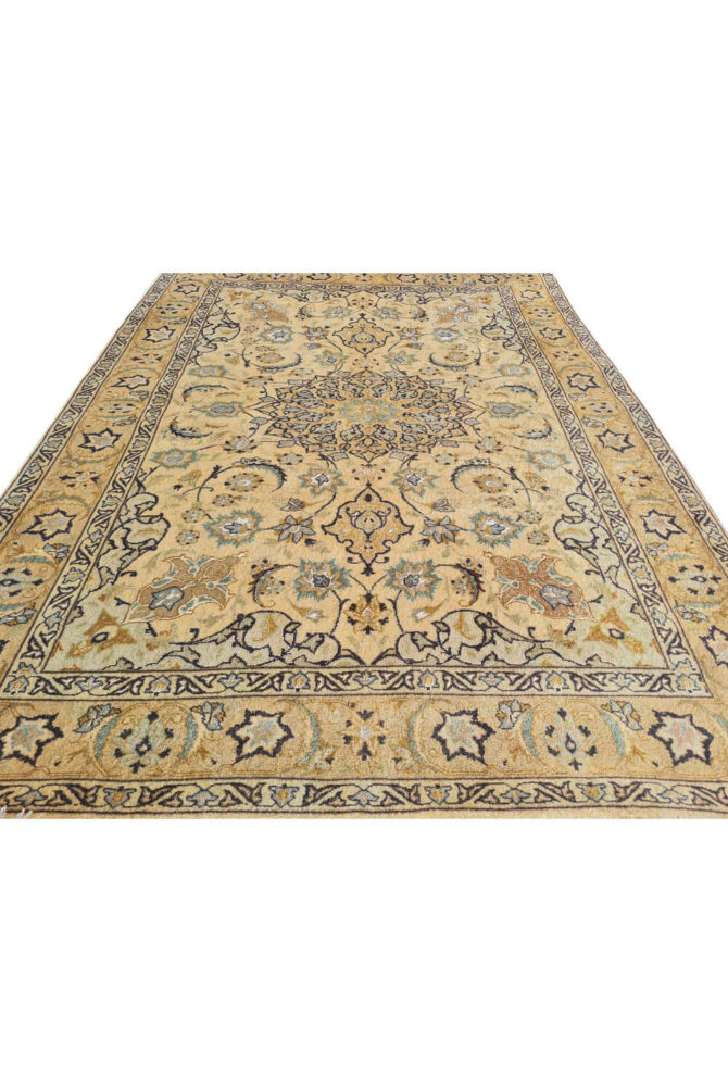 Authentic Hand Knotted Vintage Tabreez Wool Area Rug 4.9 x 3.4 Ft (1756 Ger-4) - Image 4