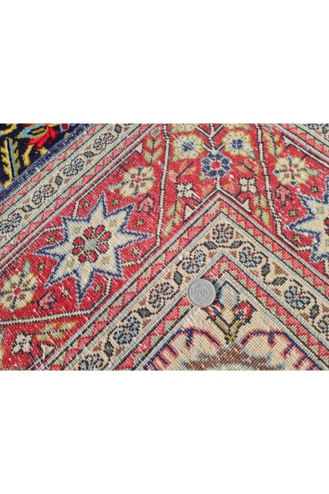 Authentic Hand Knotted Vintage Pashmin Koum Wool Area Rug 5.3 x 3.7 Ft (1757 Ger-4) - Image 8