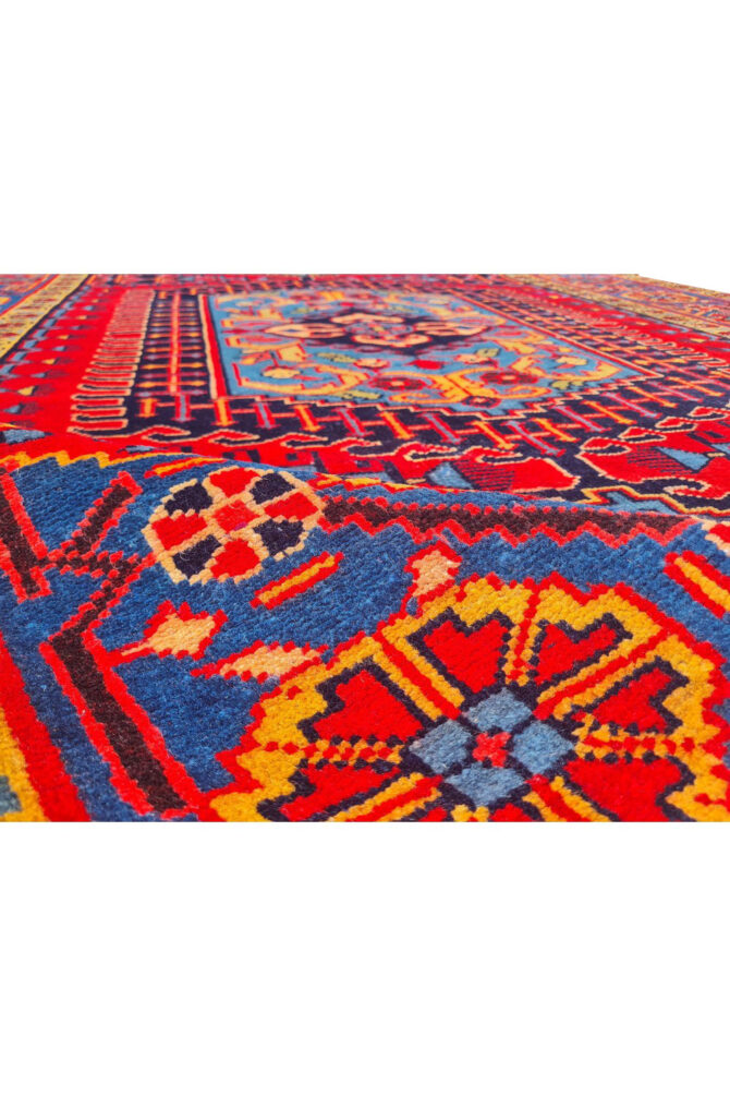 Authentic Hand Knotted Vintage Baghtiyaar Wool Area Rug 10.7 x 6.4 Ft (1489 Ger-4) - Image 9