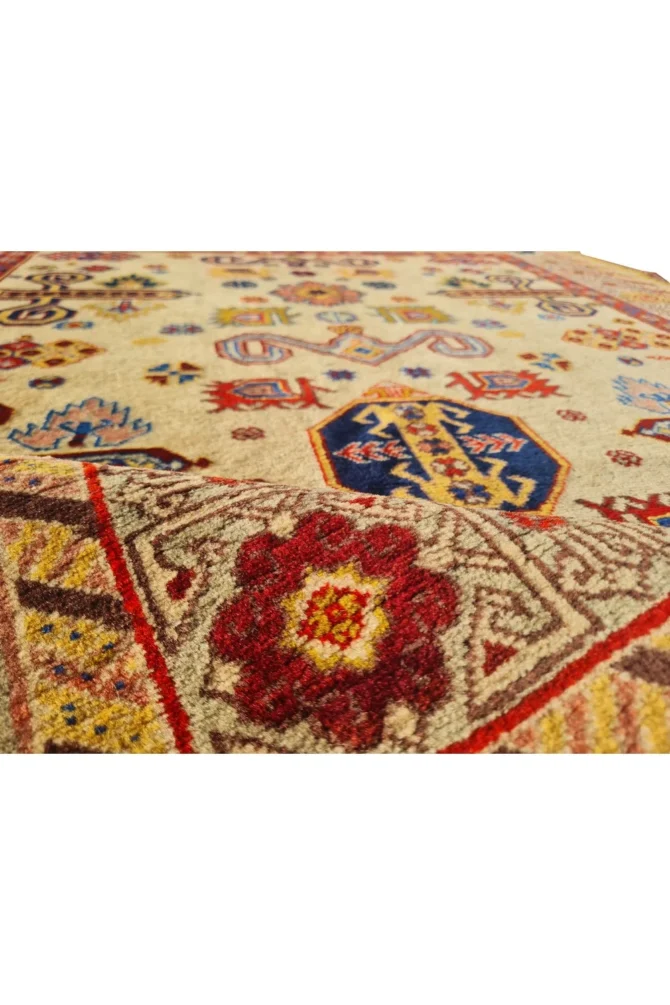 Amazing Hand Knotted Vintage Azarbaijan Pictorial Wool Area Rug 6 x 4 Ft - Image 7