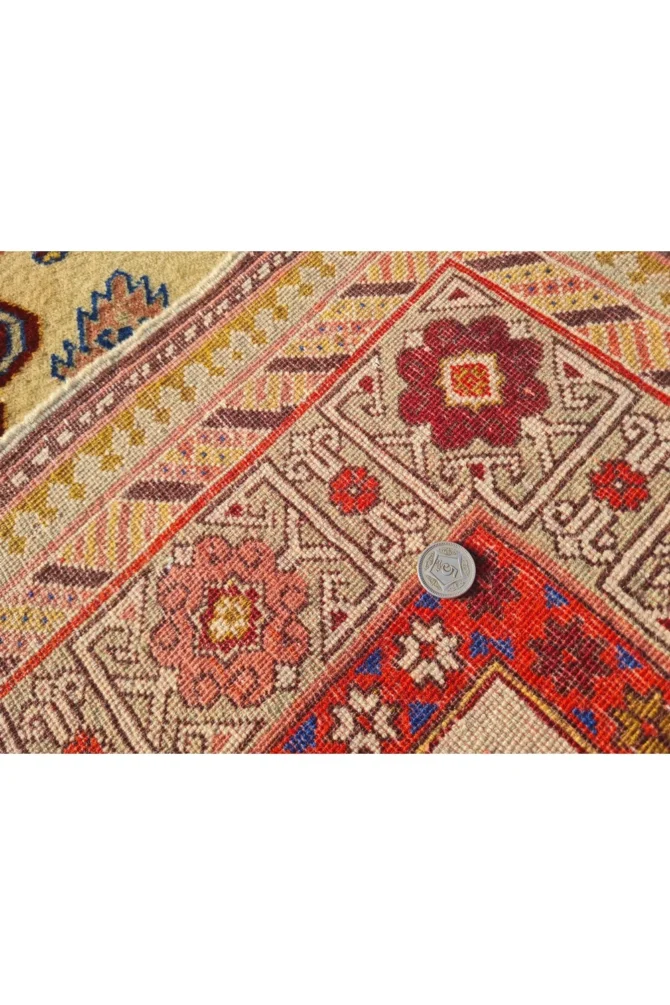 Amazing Hand Knotted Vintage Azarbaijan Pictorial Wool Area Rug 6 x 4 Ft - Image 8