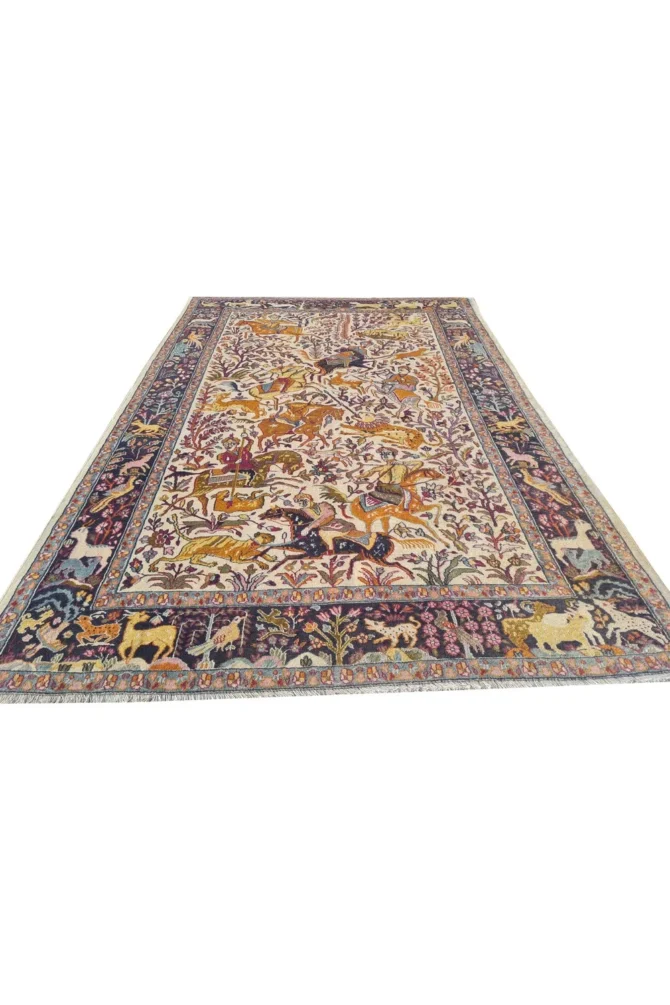 Fine Hand-Knotted Per style pictorial Hunting Scene wool rug 6 x 4 Ft - Image 3
