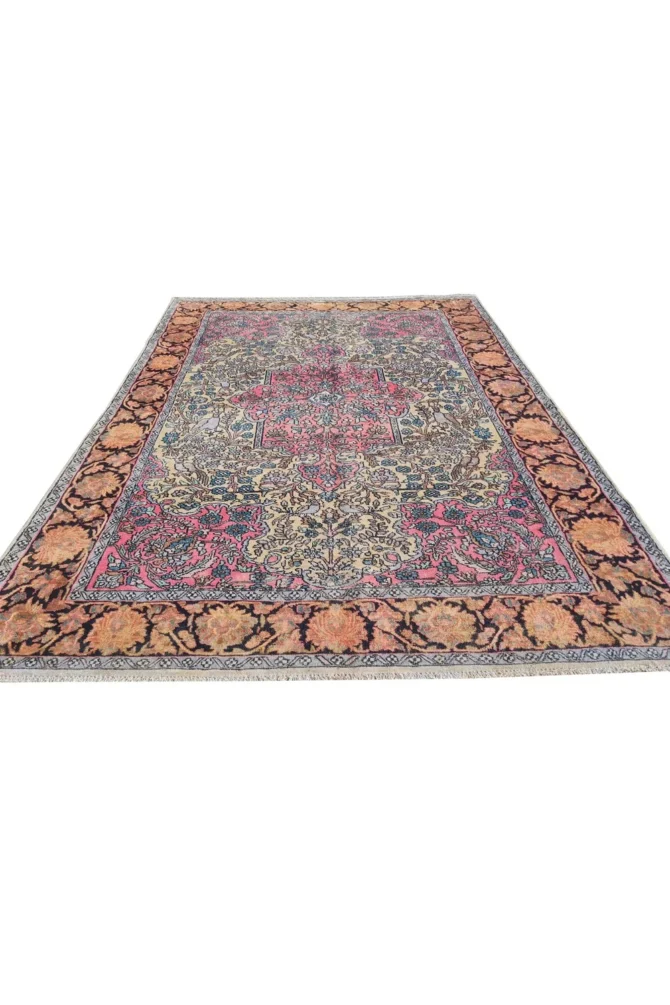 Amazing Hand Knotted Vintage Kashmiri  Silk Area Rug 5.5 x 4.1 Ft - Image 3