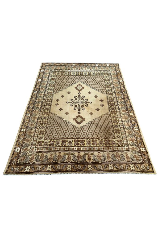 Amazing Hand Knotted Turkish Wool Area Rug 8 x 6 Ft - Image 3