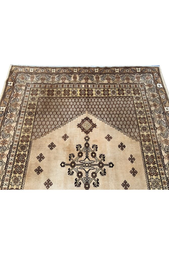 Amazing Hand Knotted Turkish Wool Area Rug 8 x 6 Ft - Image 6