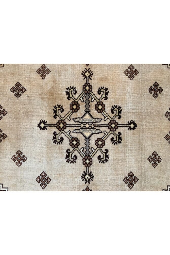 Amazing Hand Knotted Turkish Wool Area Rug 8 x 6 Ft - Image 9
